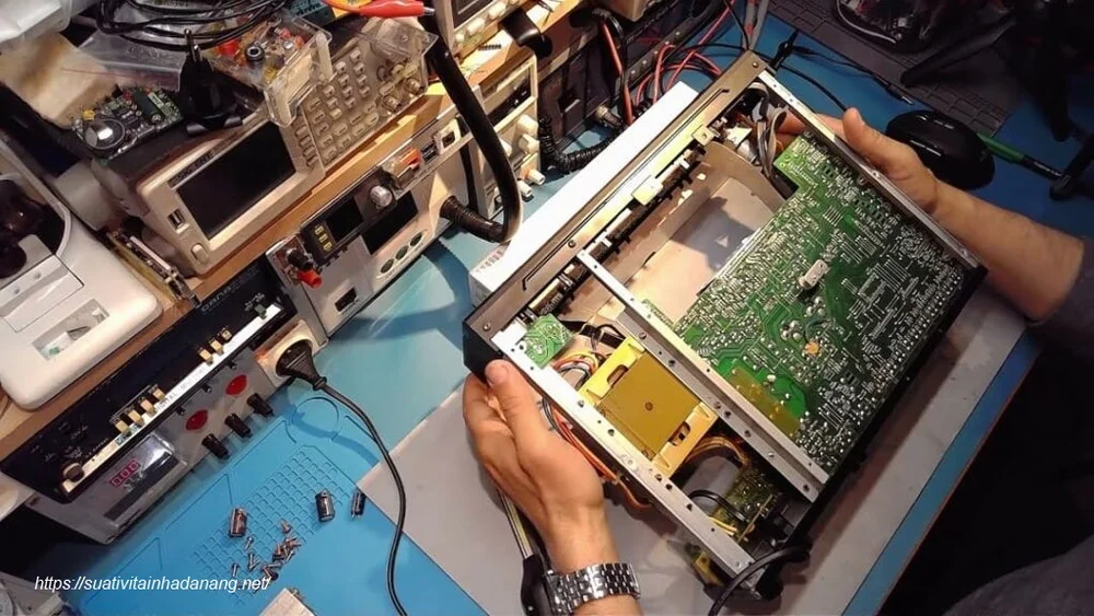 Sửa Chữa Amply Jarguar Tại Đà Nẵng – Khôi Phục Chất Âm Hàn Quốc Đỉnh Cao 2 Amply Bị Mất Tiếng Hoặc Lệch Vế